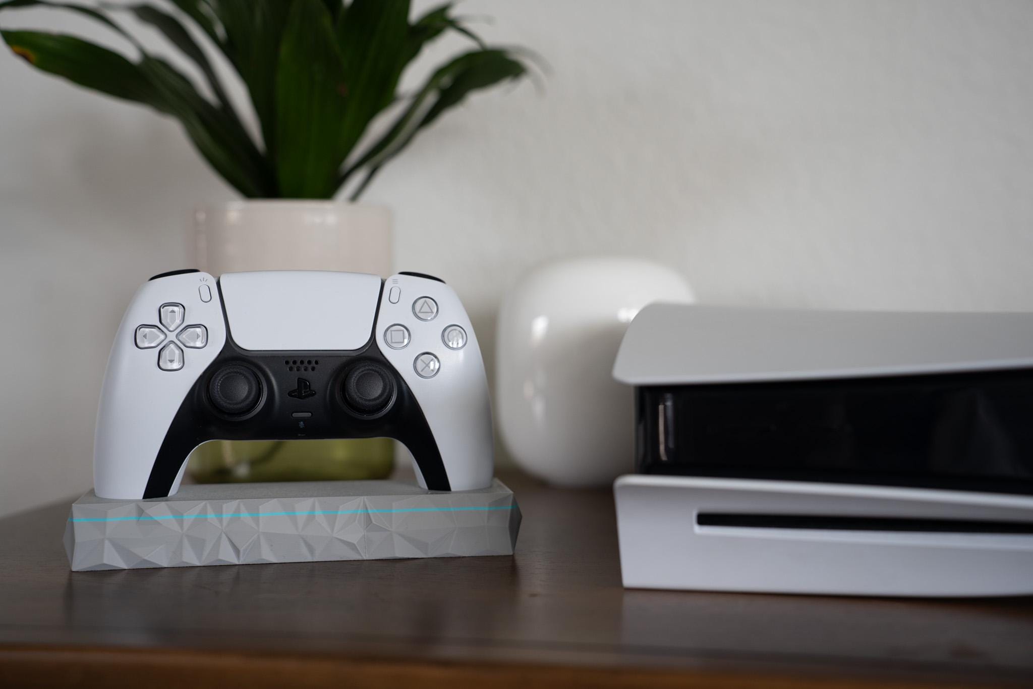 PS5 Controller Stand - Geometric Pattern